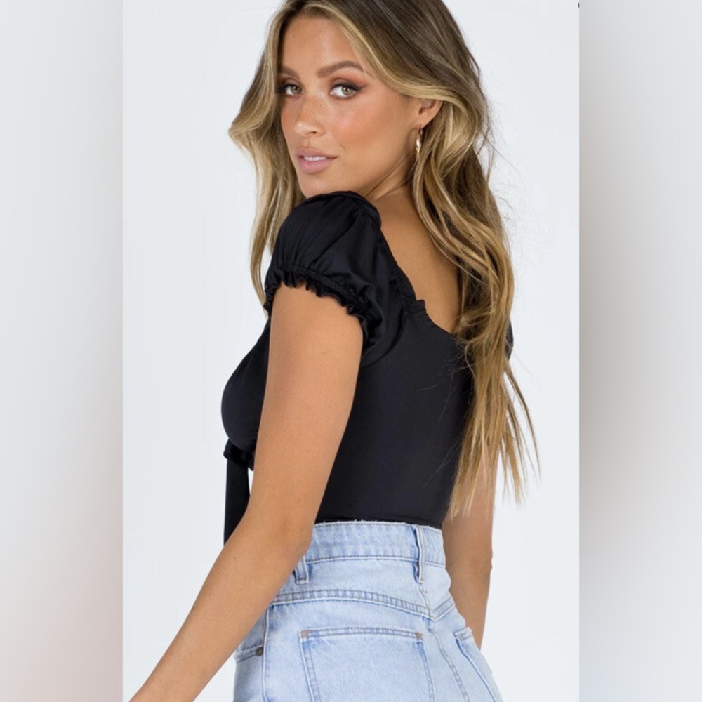 Princess Polly Shirt Womens 8 Black Off Shoulder Bodysuit Sweetheart Tie-Front - Picture 3 of 8